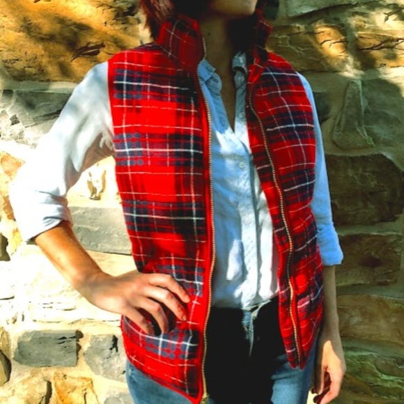 Merona Jackets & Blazers - Plaid Flannel Puffy Quilted Vest Jacket For Women